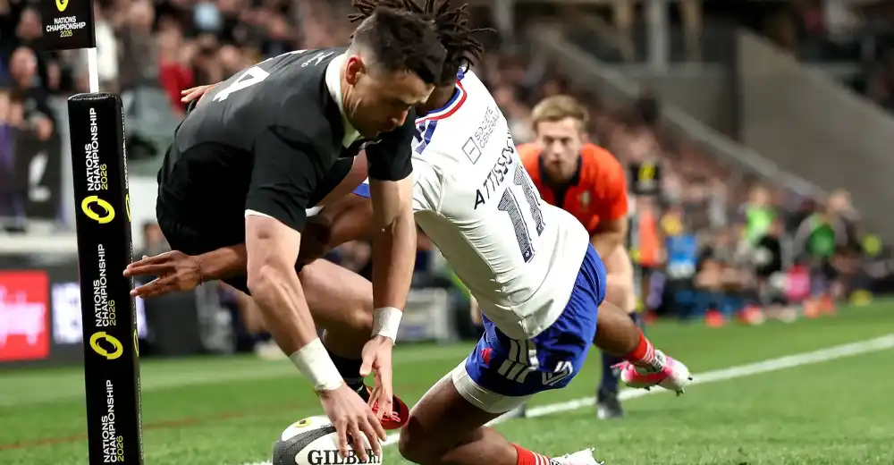 Les Bleus tombent avec les honneurs face aux All Blacks (34-32)